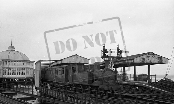 W24 1966 Ryde Pier-ROneg-1612-488-191