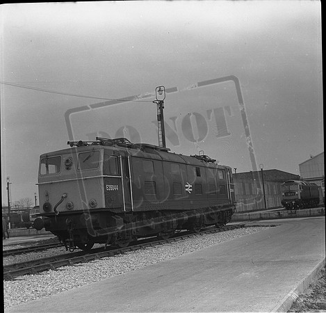 Newton Rings E26044 1969c Crewe Works-ROneg-001