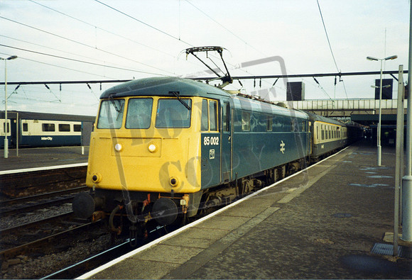 85002 1983 Wolverhampton station