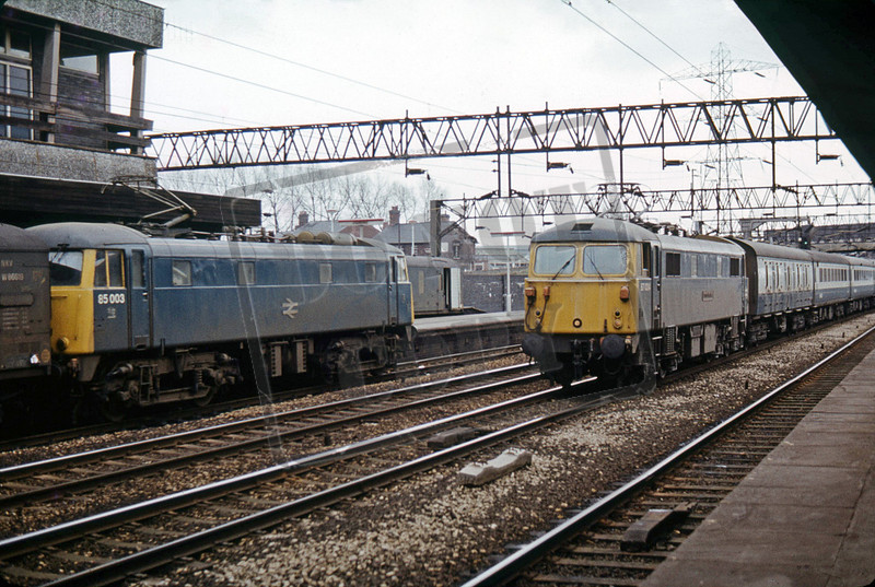 Rail-Online | Class 85 AL5