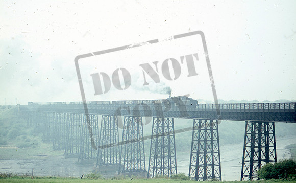 430xx 1966c North Seaton Viaduct over River Wansbeck on the Blyth & Tyne-ROS-1901-247