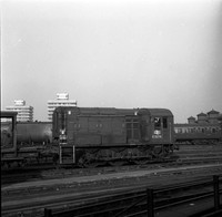 Newton Rings D3274 1969c Clapham Junction-ROneg-028