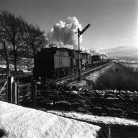 4294x 1960s Approaching Scout Green box on Shap -ROneg-128