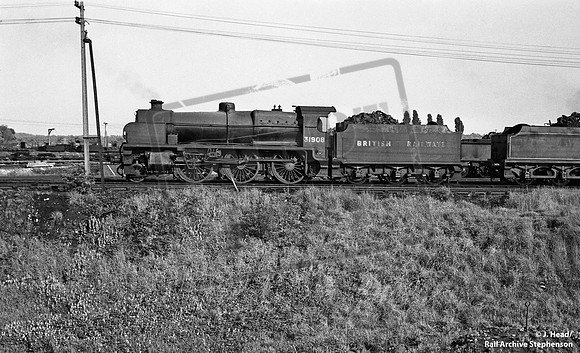 31908 1952 Three Bridges