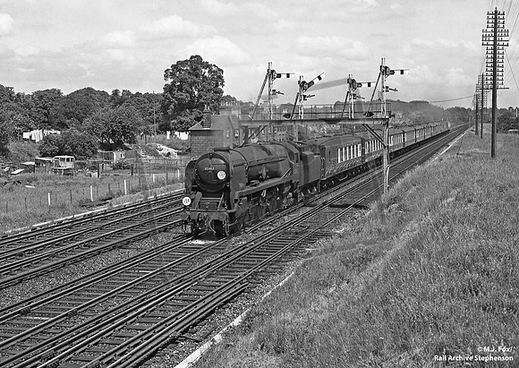 35012 1966-06-11 Worting Junction