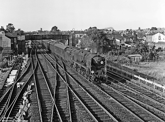 35013 1965-08-14 St Denys