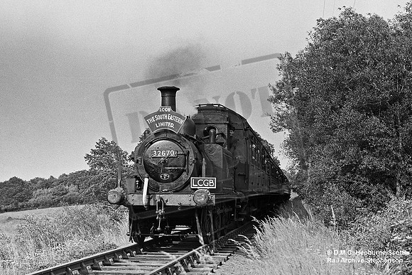 32670 1961-06-11 Bodiam