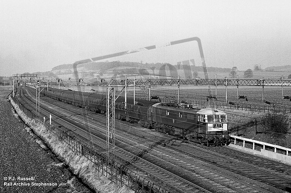 E3119 1966  Tring