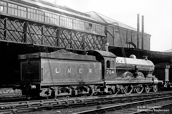 704 1930s Gateshead shed