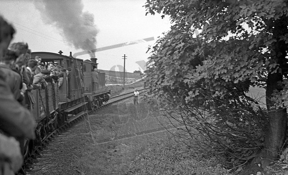 58856 1953-06-27 between Gotham and Friden