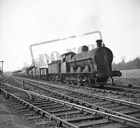8905 1939-04-10 Pen-y-bont