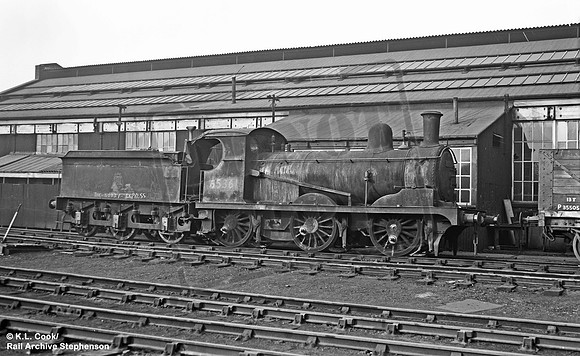 65361 1960-01-17 Stratford shed