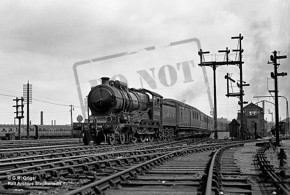 8548 1932-08-07 Stratford