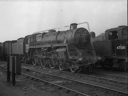 Newton rings 73039 1950s Is it York?-ROneg-215