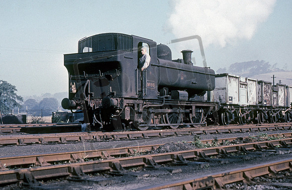 9644 1964-09-21 Pontypool Road