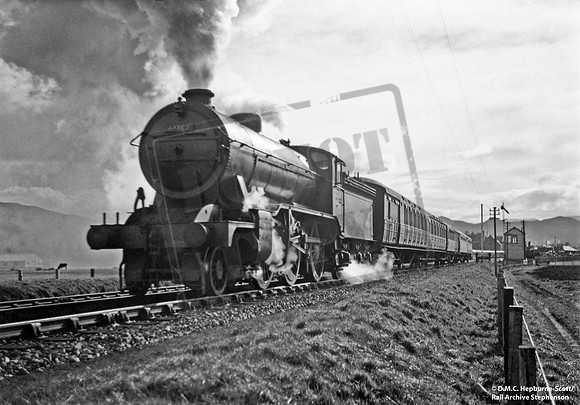 61792 1953-04-03 Ballater