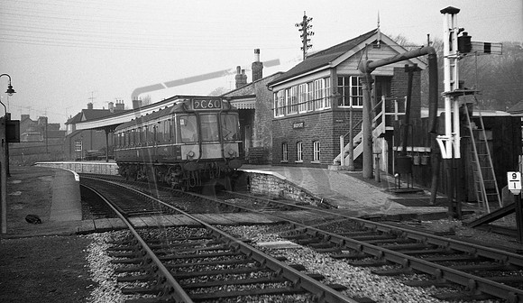 DMU W55032 1965c Bridport