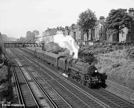 73168 1964-07-02 Clapham Junction