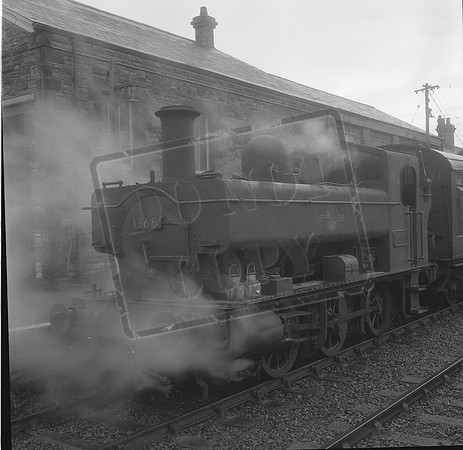 1368 1960s is it Wadebridge?-ROneg-095