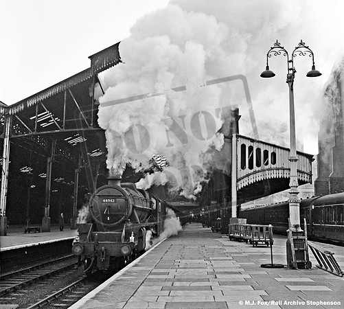 44942 1966-01-13 Marylebone