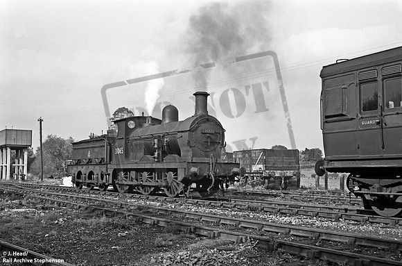 31065 1952 Rolvenden
