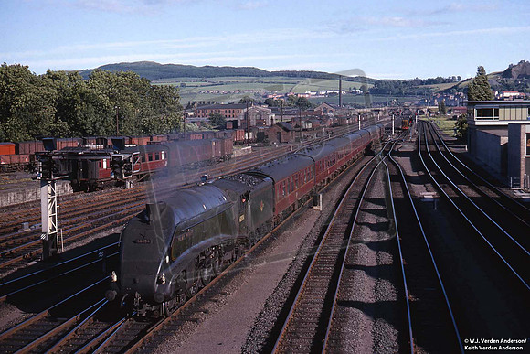 60004 1960s Perth