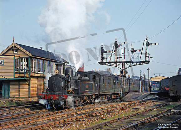 W14 1965-10 Ryde St Johns