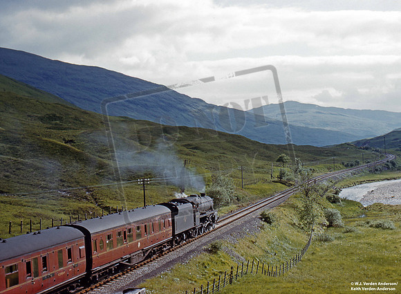 45357 1960s Glen Lochy passing loop