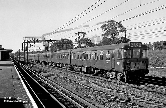 EMU 073 1966 Carpenders Park