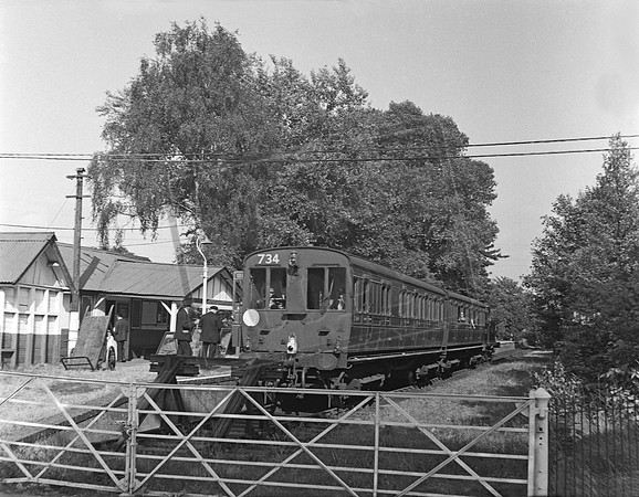 30027 1952-07-19 Bisley Station