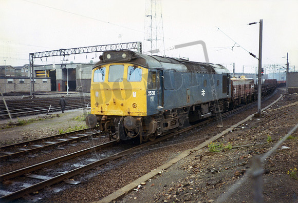 25311 1982-10-06 Bescot
