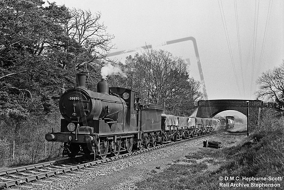 30695 1960-04-21 Worgret Junction