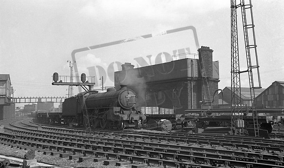 61065 1958c Newcastle Station