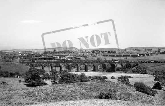 4xxxx 1950s New Mills Viaduct