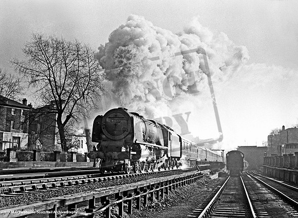 46235 1961-12-02 Camden