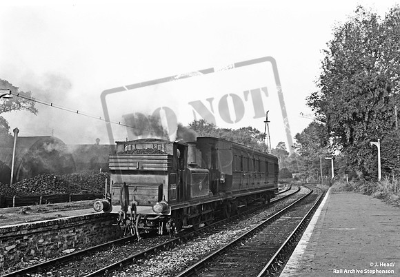 32655 1952 Tenterden