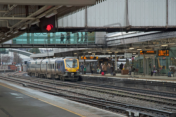 195024 2025-12-09 Sheffield