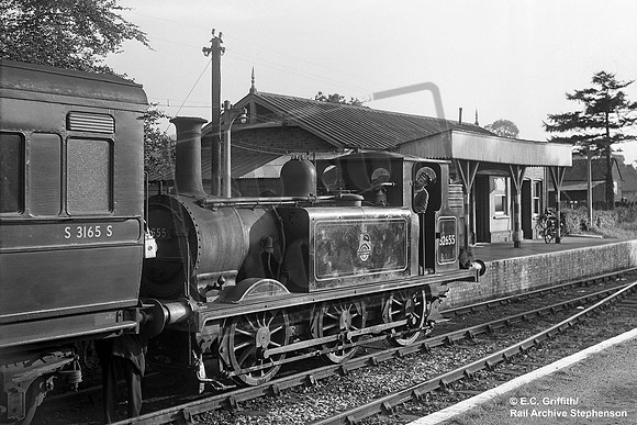 32655 1953-08-12 Tenterden