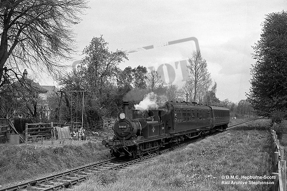32650 1963-05-05 near Langston