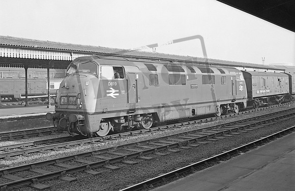 D819 1969-10-09 Gloucester Central