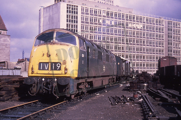 824 1971-09-04 Waterloo