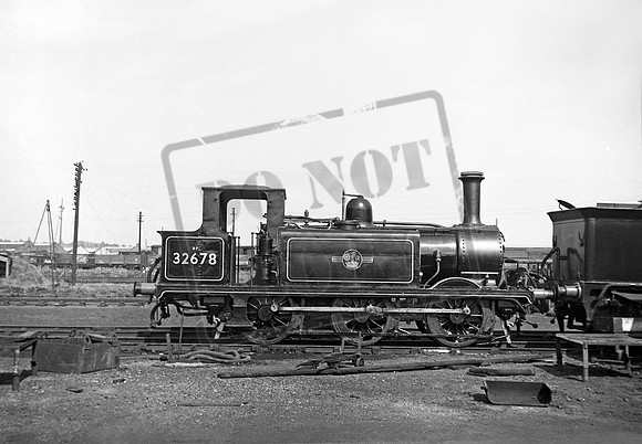 32678 1960c Eastleigh