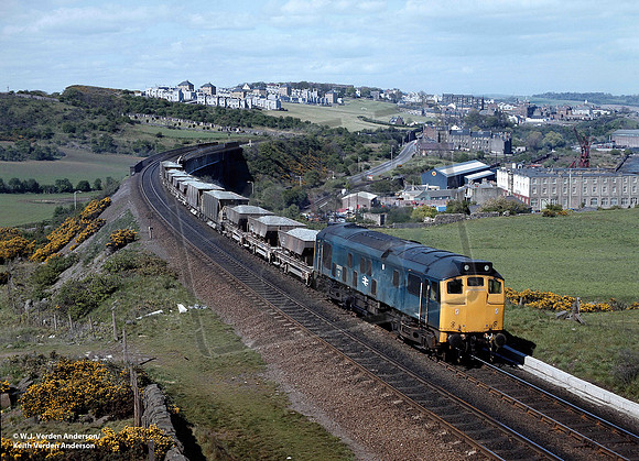 25021 1970s James Town Viaduct