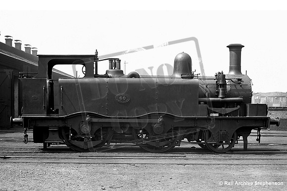 LCDR 60 1900c Battersea