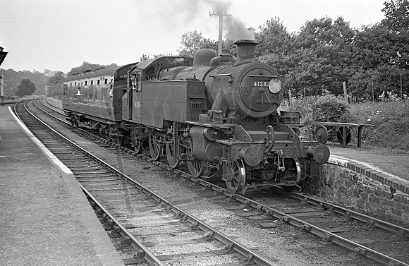 41283 1960s Hatherleigh