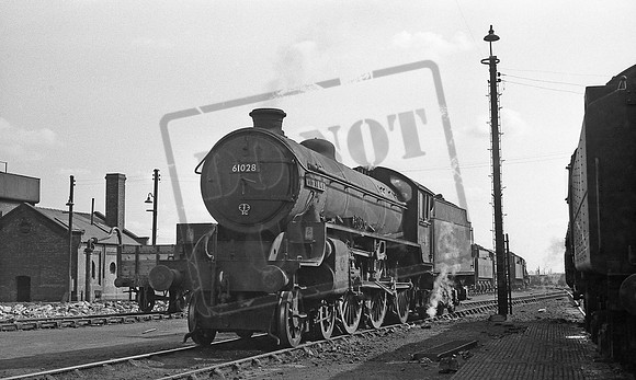 61028 1962-06-03 Woodford Halse