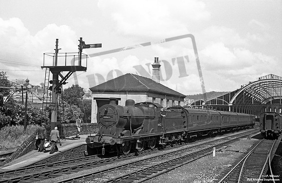 44422 1958-06-23 Bath Green Park station