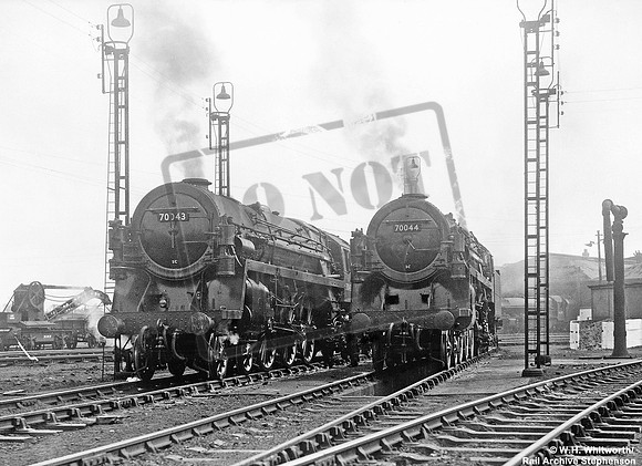 70043 1953-06 Crewe North