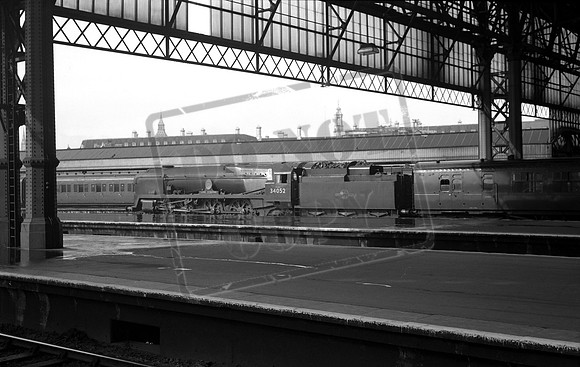 34052 1960 Waterloo