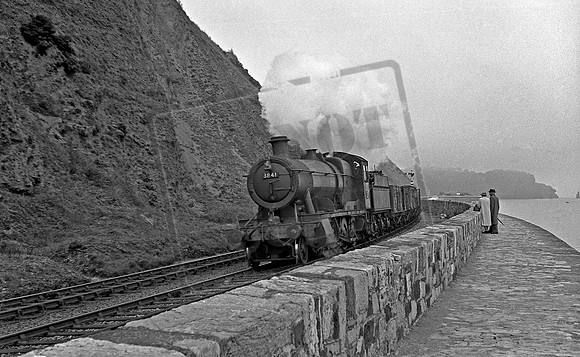 3841 1956-05-05 Teignmouth